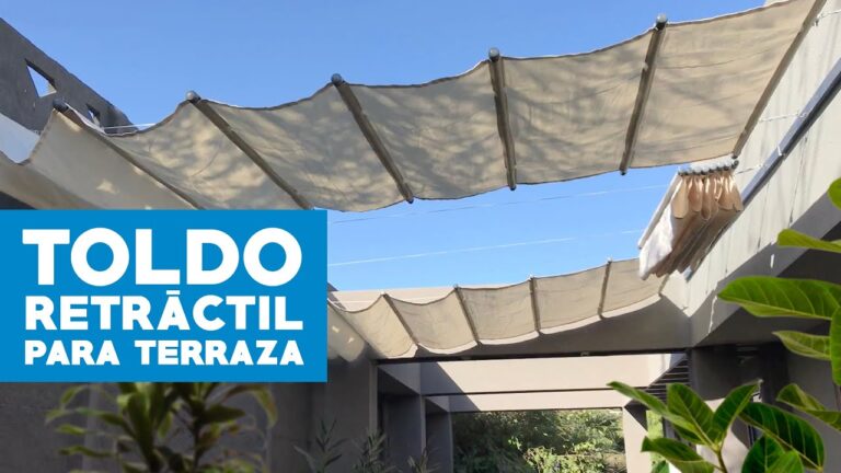 Ventajas de los toldos retr&aacute;ctiles para piscinas