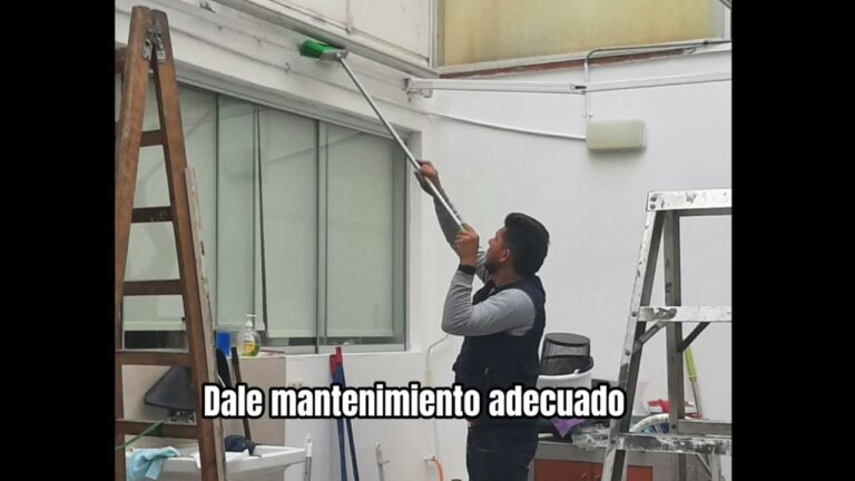 Gu&iacute;a Pr&aacute;ctica para el Mantenimiento de Toldos en tu Negocio