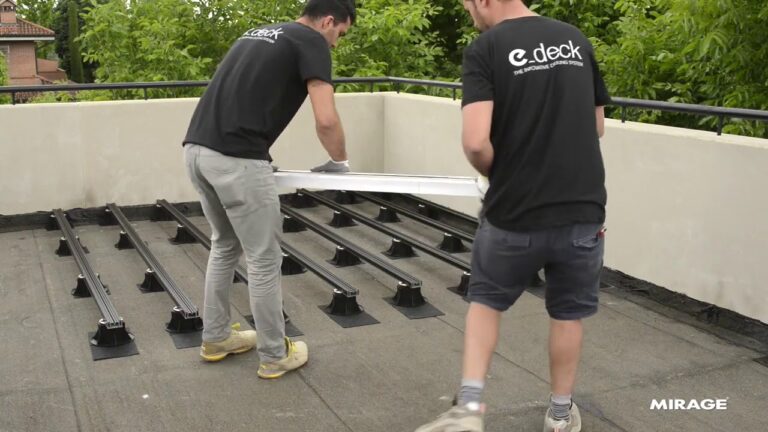 Innovaci&oacute;n en Terrazas: Suelos de Madera que Transforman Espacios