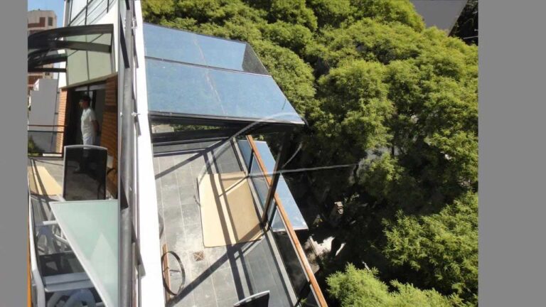 Protecci&oacute;n y Est&eacute;tica: Ventajas de los Acristalamientos de Terraza