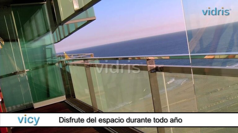 Cortinas de Cristal: Disfrutando la Vista en Exteriores